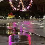 Apartamento Com Vista Para O Mar Na Av Atlantica Em Balneario Camboriu