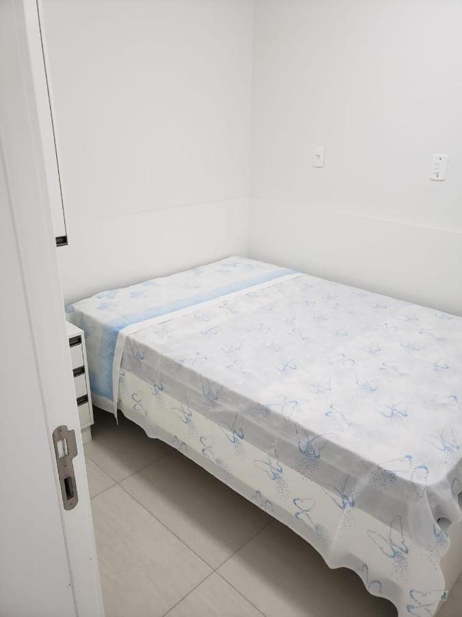 Apartamento Com Vista O Mar Na Av Atlantica Em Balneário Camboriú
