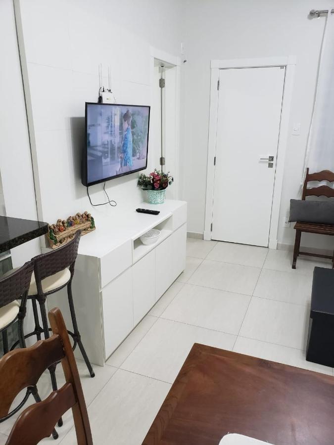 Apartamento Com Vista O Mar Na Av Atlantica Em