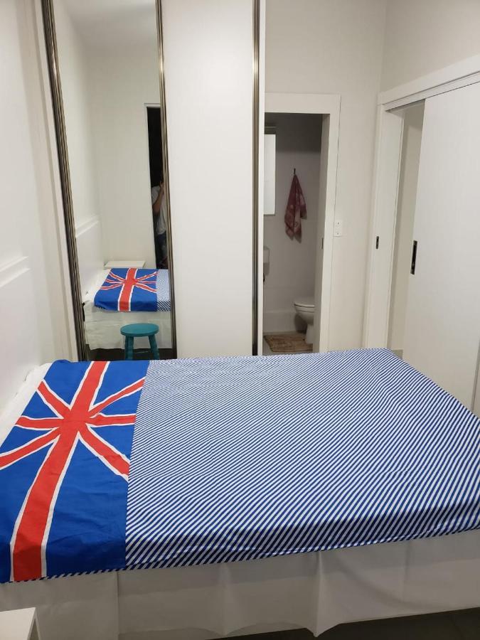 Apartamento Com Vista O Mar Na Av Atlantica Em