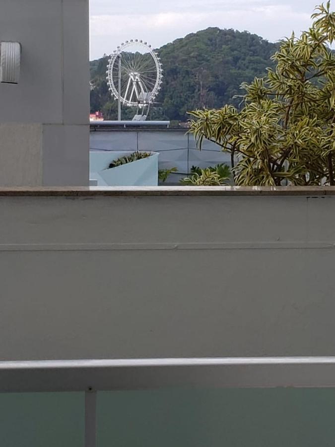 Apartamento Com Vista O Mar Na Av Atlantica Em *